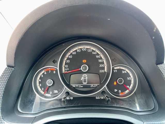 VW - up! 1,0 l 2-Türer RFK GRA PDC hinten Klima_15