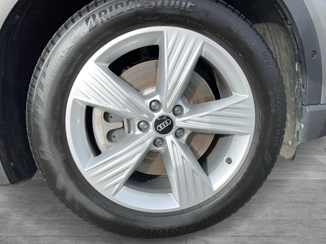 Audi - Q3 Sportback 40 TFSI quattro S-tronic S-line AHK_9