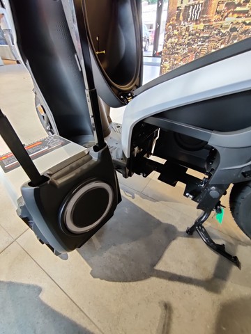 VW - Polo 1.0 TSI DSG R-Line Matrix+Navi+Kamera_8 VW - Polo 1.0 TSI DSG R-Line Matrix+Navi+Kamera_8