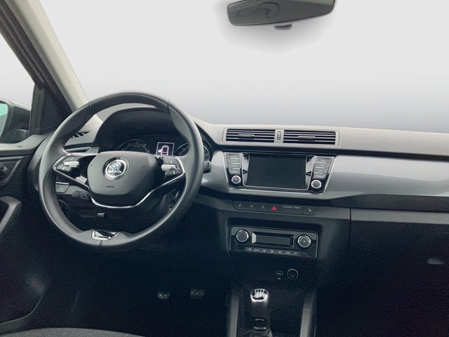 Skoda - Fabia Combi 1.0 TSI Clever Best of ACC+RFK+PANO_2 Skoda - Fabia Combi 1.0 TSI Clever Best of ACC+RFK+PANO_2