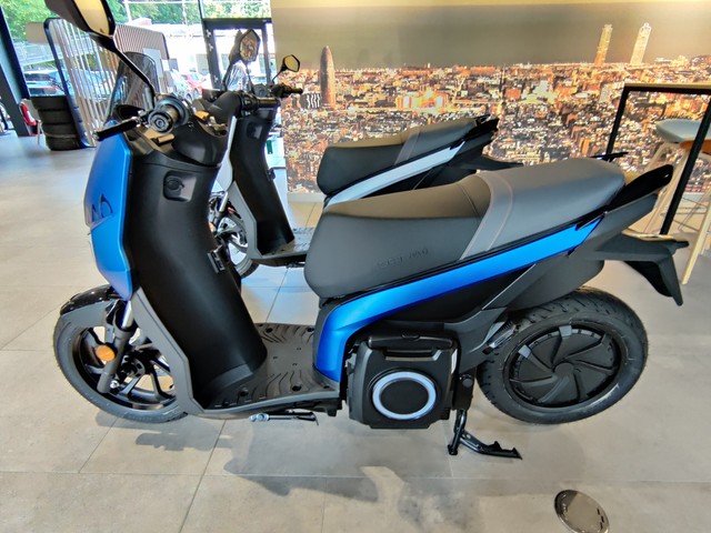 VW - Polo 1.0 TSI DSG R-Line Matrix+Navi+Kamera_4