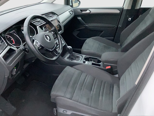 VW - Touran 2.0 TDI DSG Comfortline AHK CAM NAVI STHZG_14 VW - Touran 2.0 TDI DSG Comfortline AHK CAM NAVI STHZG_14