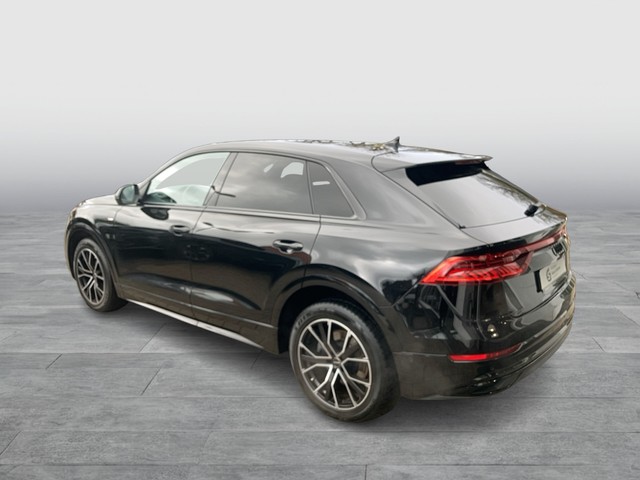 Audi - Q8 50 TDI S line quattro AHK+LED+NAVI+LUFT+B&O_8