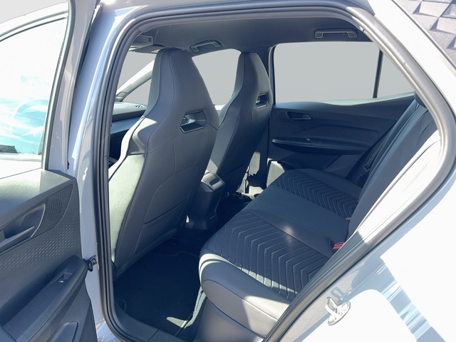 CUPRA - Born 150 kW 19" GJR LED Lenkradhzg._3