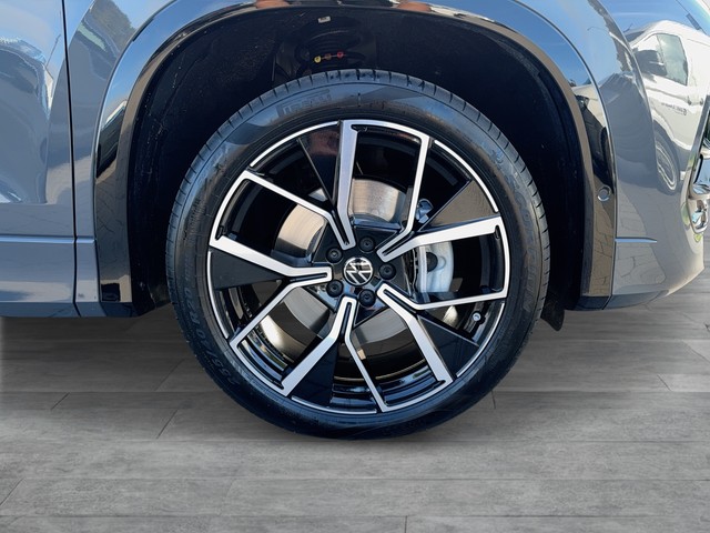 VW - Tayron 2,0 l TDI 4MOTION DSG R-Line Pano AHK 20" Matrix Standheizung_12