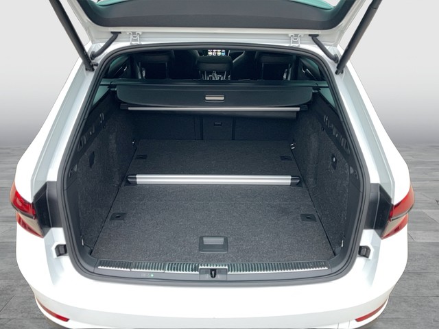 Skoda - Superb Combi 2.0 TDI DSG 4x4 Sportline AHK+Pano_4