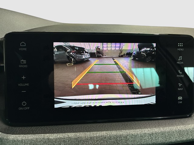 Skoda - Kamiq 1.0 TSI DSG Selection NAVI+RÜCKFAHRKAMERA+_6