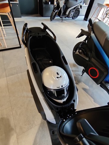 VW - Polo 1.0 TSI DSG R-Line Matrix+Navi+Kamera_7