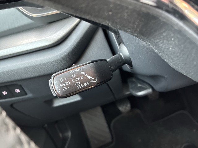 Skoda - Octavia Combi 2.0TDI Ambition Virtual+Navi+Sitzhzg._11