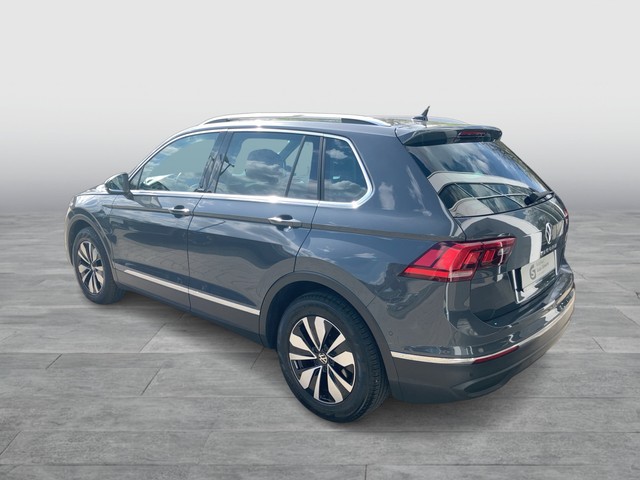 VW - Tiguan 1.5 TSI DSG Move NAVI+ACC+SHZG+LED_9