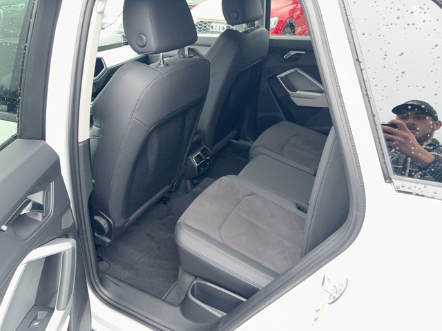 Audi - Q3 35 TFSI S-tronic advanced AHK+ACC_3