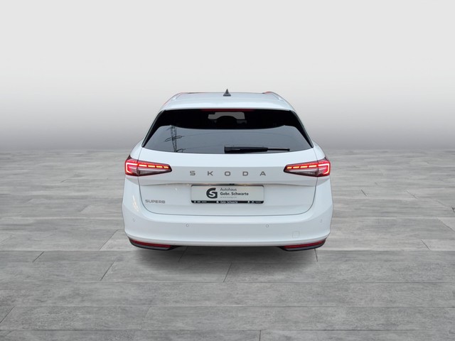 Skoda - Superb Combi 2.0 TDI DSG L&K NAVIGATION+AHK+PANO_8