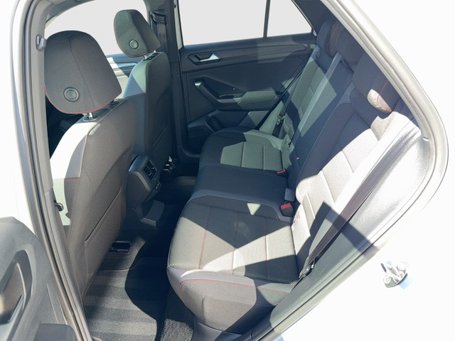 VW - T-Roc 2.0 TDI DSG Sport AHK+ACC+LED+LM18"+PANO_3