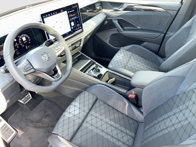 VW - Tiguan 2.0 TDI DSG R-Line Head Up+Panorama_18