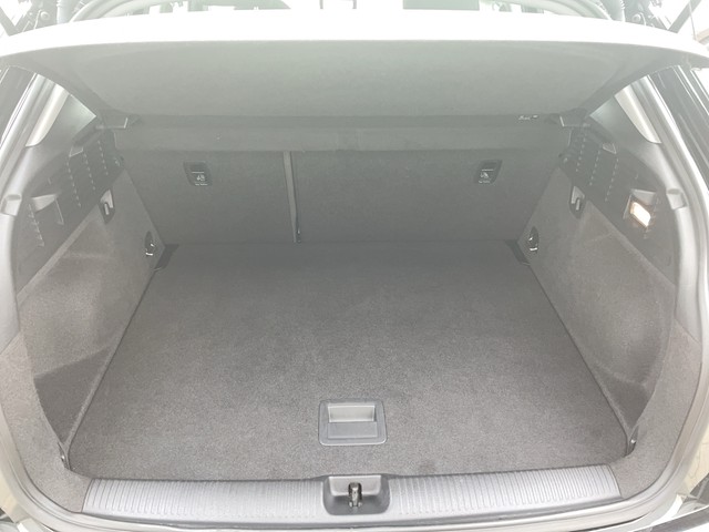Audi - Q2 1.0 TFSI S-tronic Sport ultra LED+NAVI+SHZG_4