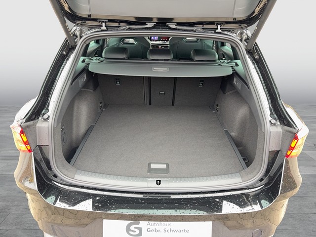 Audi - Q3 Sportback 45 TFSI e S line NAVI+PDC+SITZHZG_4