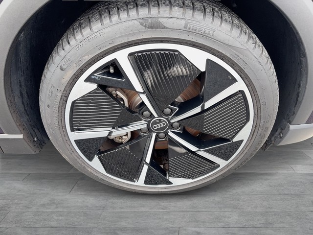 Audi - Q4 e-tron 45 basis MATRIX+PANO+ACC_9