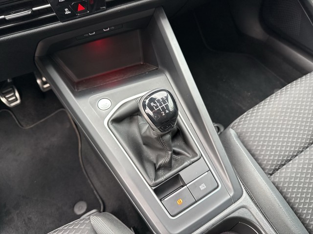 VW - Golf VIII 1.0 TSI Active NAVI+LED+PDC+SHZG+LM16"_7 VW - Golf VIII 1.0 TSI Active NAVI+LED+PDC+SHZG+LM16"_7