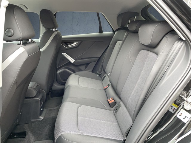 Audi - Q2 35 TFSI S-tronic S line LED+NAVI+ACC+KAMERA_3