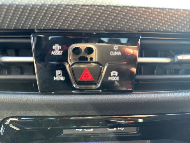 VW - Golf Variant 2,0 l TDI DSG R-Line Black Matrix_6 VW - Golf Variant 2,0 l TDI DSG R-Line Black Matrix_6
