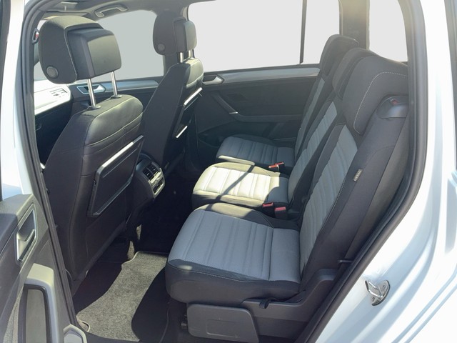 VW - Touran 2.0 TDI DSG Highline 7-SITZE+AHK+PANORAMA_3