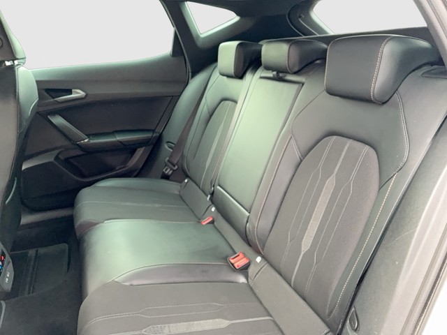 VW - ID.3 Pure Navi PDC Standklima_3