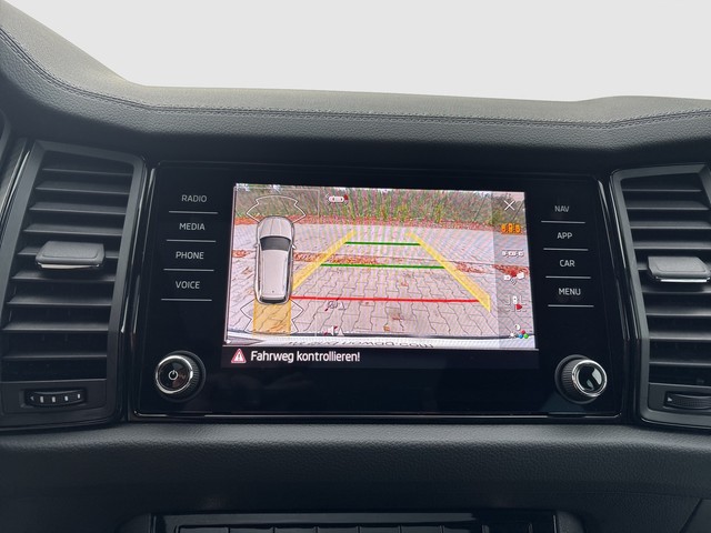 Skoda - Kodiaq 2.0 TDI DSG Sportline 4x4 LED+AHK+RFK+Panorama_8 Skoda - Kodiaq 2.0 TDI DSG Sportline 4x4 LED+AHK+RFK+Panorama_8