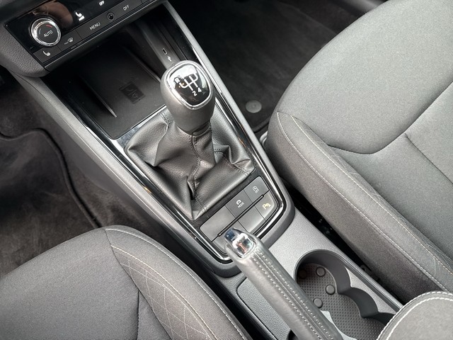 Skoda - Scala 1.0 TSI Ambition LED+NAVI+SHZG+PDC+LM17"_7 Skoda - Scala 1.0 TSI Ambition LED+NAVI+SHZG+PDC+LM17"_7