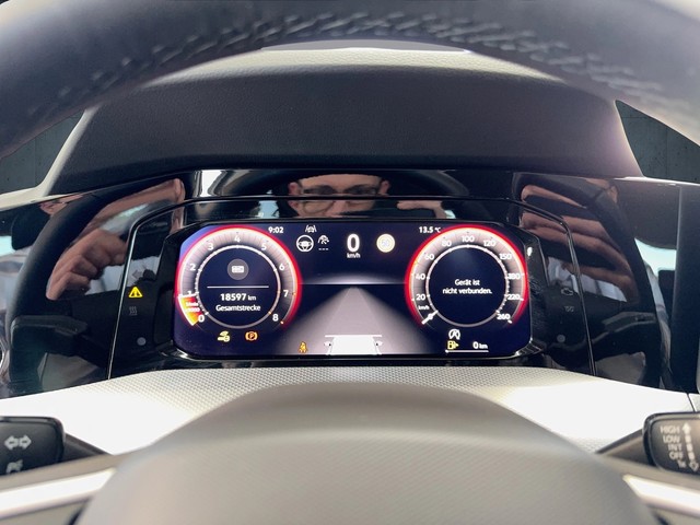 VW - Crafter 35 Kasten MR HD Klima,AHK,StandHz,Kamera_2