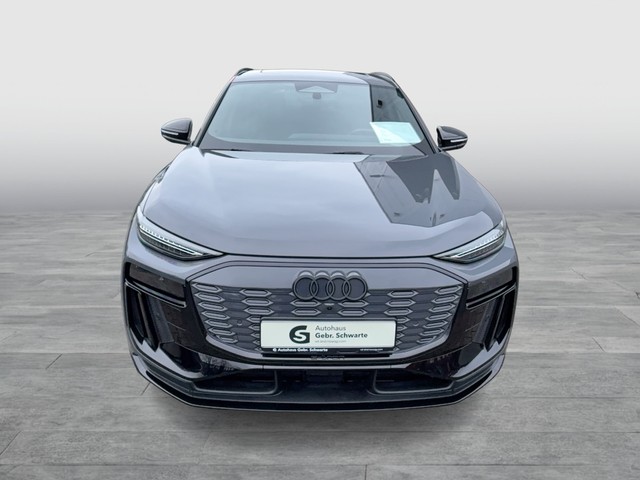 Audi - Q6 e-tron performance edition one PANO.+AHK+NAVI_10