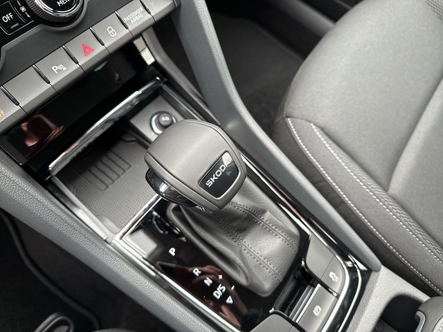 Skoda - Karoq 1.5 TSI DSG Selection LED+NAVI+SHZG+KAMERA_8