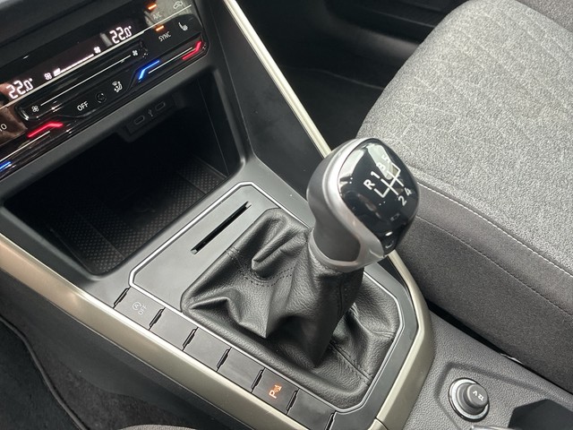 VW - Polo 1.0 TSI Move LED+NAVI+SHZG+PDC+LANE+LM15"_6 VW - Polo 1.0 TSI Move LED+NAVI+SHZG+PDC+LANE+LM15"_6