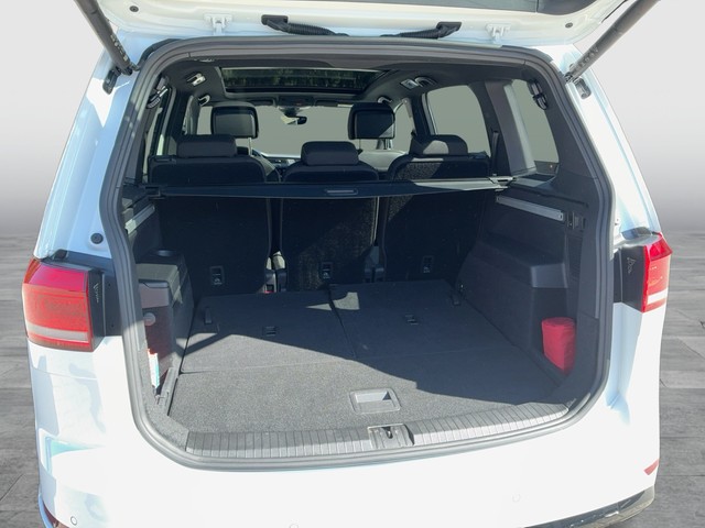 VW - Touran 2.0 TDI DSG Highline 7-SITZE+AHK+PANORAMA_4