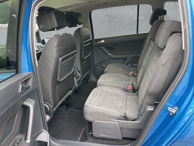 VW - Touran 2.0 TDI DSG Comfortline AHK LED NAVI PANO_2 VW - Touran 2.0 TDI DSG Comfortline AHK LED NAVI PANO_2