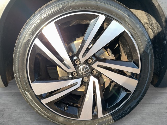 VW - T-Cross 1.5 TSI DSG R-Line Navi 18" SHZ ACC_10 VW - T-Cross 1.5 TSI DSG R-Line Navi 18" SHZ ACC_10